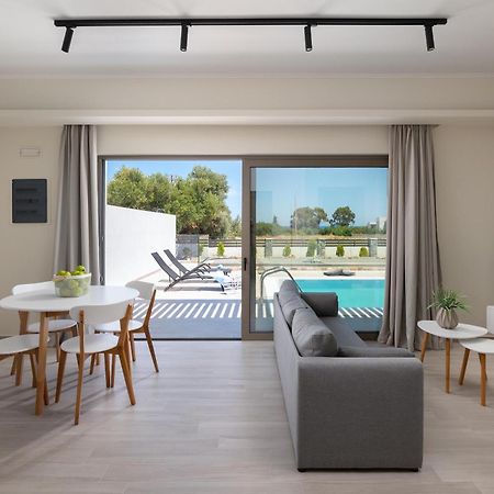 Armonia Suites Gennadi Exterior photo