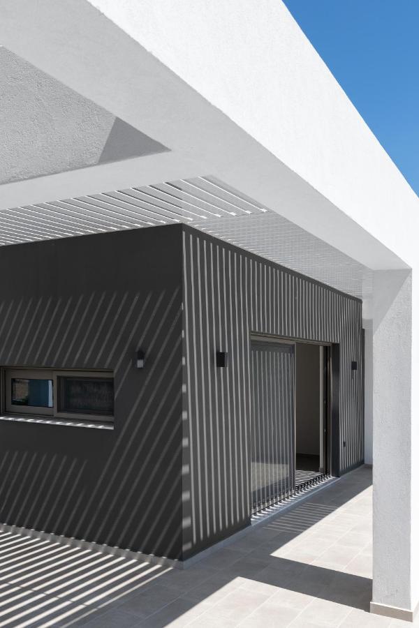 Armonia Suites Gennadi Exterior photo