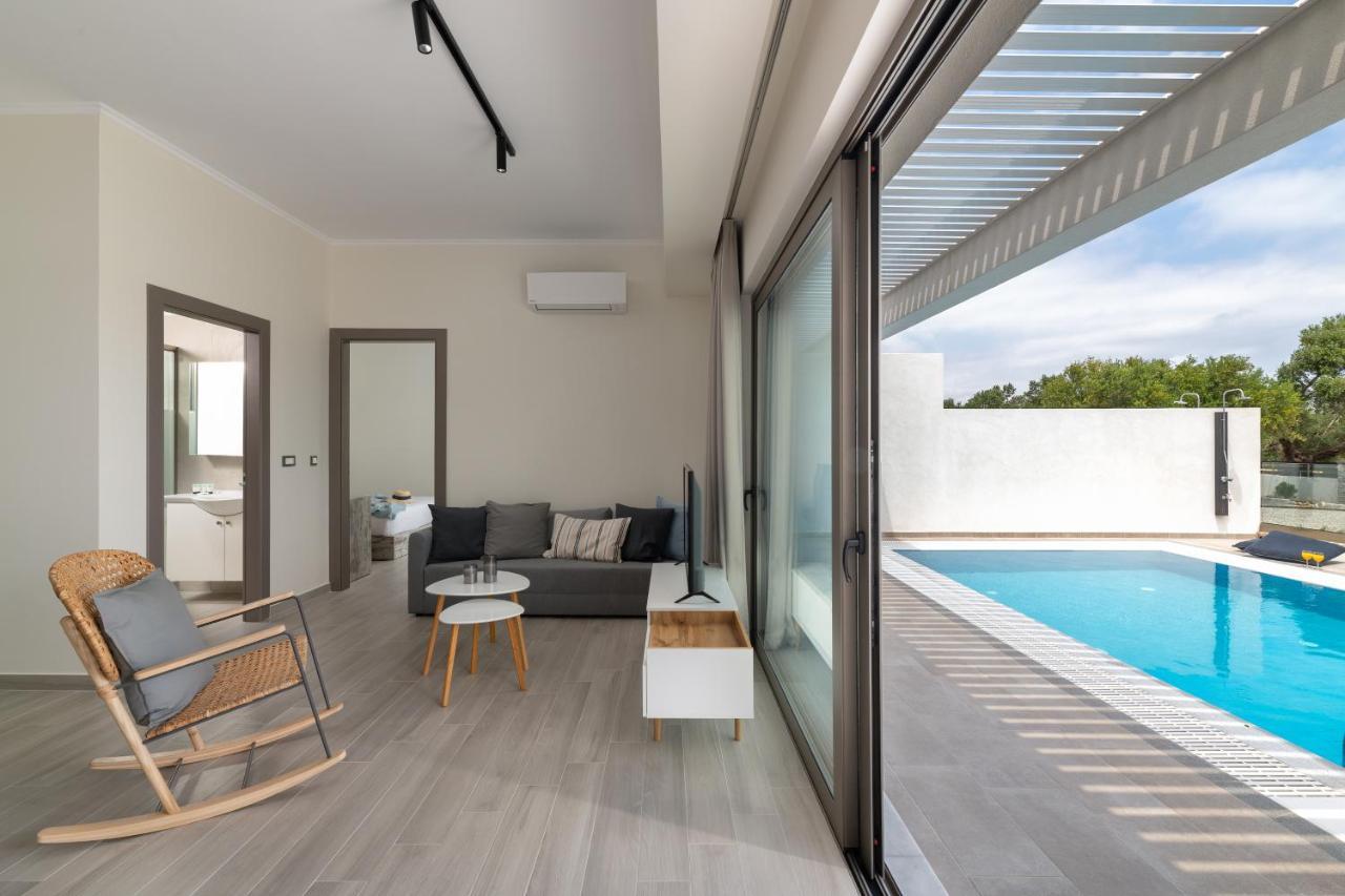 Armonia Suites Gennadi Exterior photo