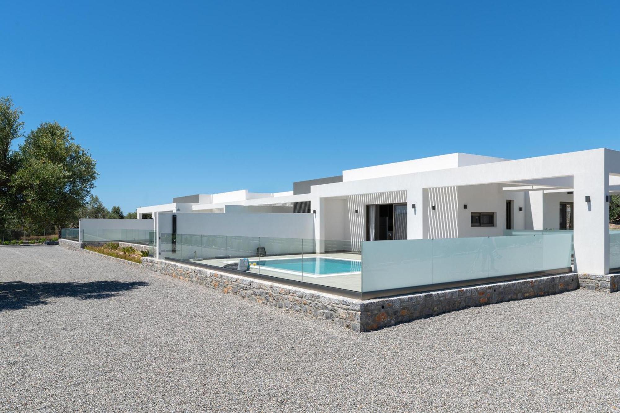 Armonia Suites Gennadi Exterior photo